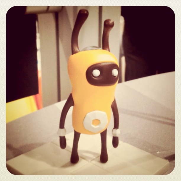 Thumbnail Image - PAX 2011: WARP is Like a Cute Metal Gear Solid ...With an Alien